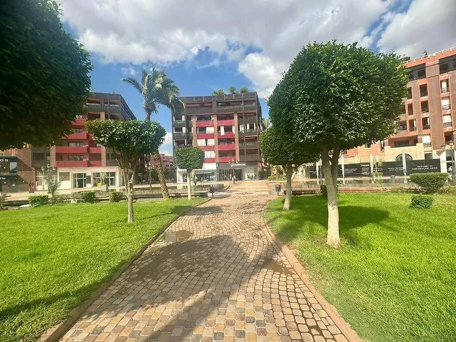 מרקש Marrakech Plaza 2 Suites Sur 230M 0*,